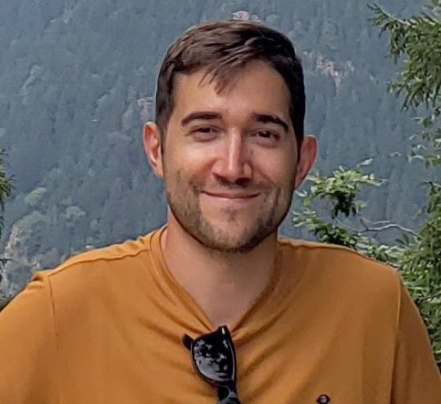 Gleb Oleinik